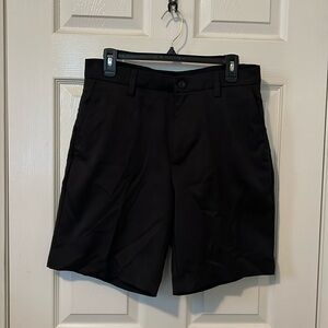 Men’s Amazon Essentials Golf Shorts